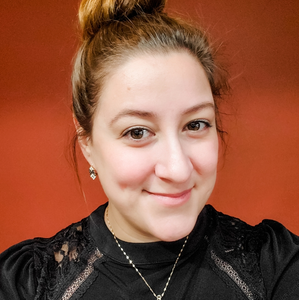Meet your Posher, Cori